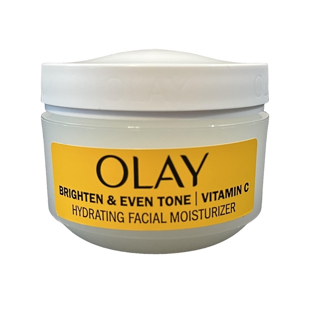 Olay Hydrating Facial Moisturizer Vitamin C Brighten & Even Tone Skincare Cream